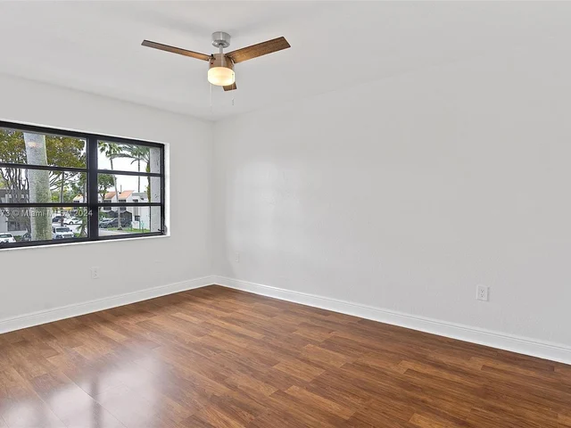 7907 SW 104th St # 202H, Miami FL 33156