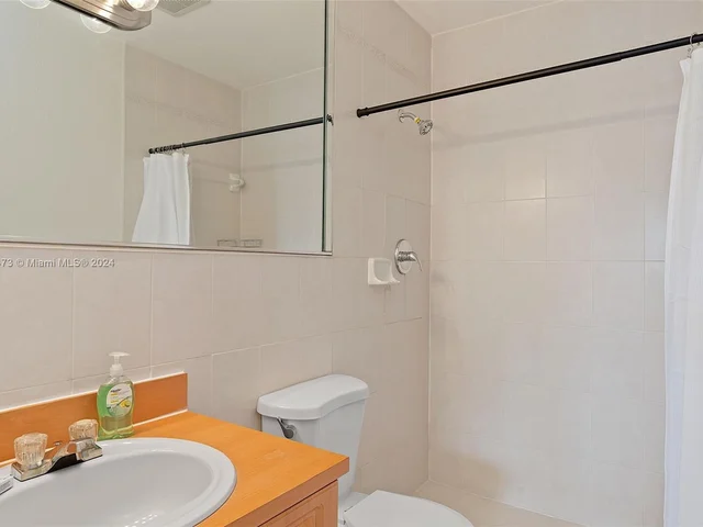 7907 SW 104th St # 202H, Miami FL 33156