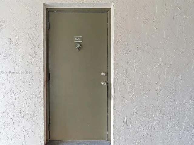7907 SW 104th St # 202H, Miami FL 33156