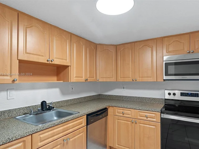 7907 SW 104th St # 202H, Miami FL 33156