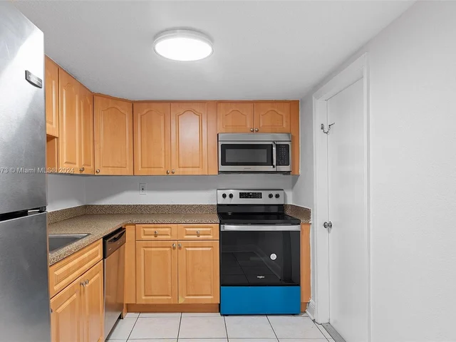 7907 SW 104th St # 202H, Miami FL 33156