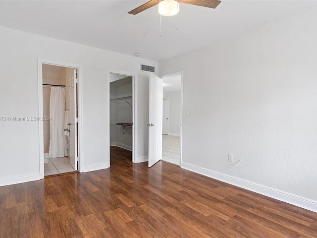 7907 SW 104th St # 202H, Miami FL 33156