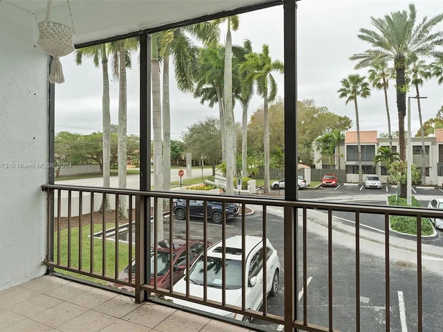 7907 SW 104th St # 202H, Miami FL 33156