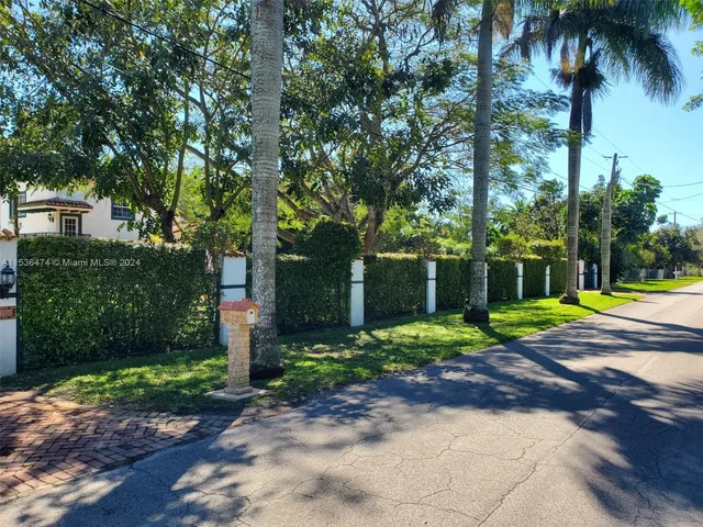 16025 SW 173rd Ave # 2, Miami FL 33187