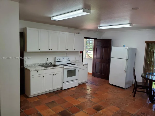 16025 SW 173rd Ave # 2, Miami FL 33187