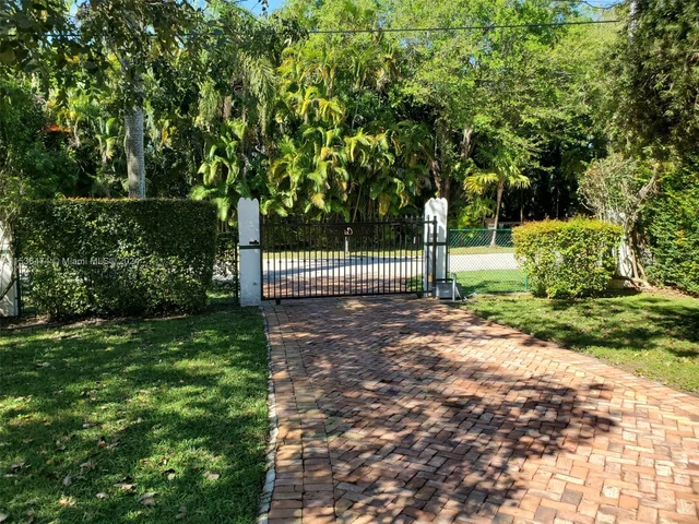 16025 SW 173rd Ave # 2, Miami FL 33187