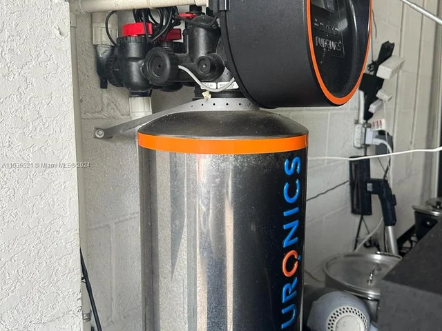 630 NE 5th Ter, Florida City FL 33034