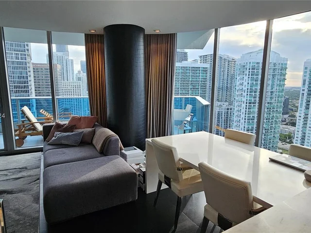 200 Biscayne Boulevard Way # 3602, Miami FL 33131