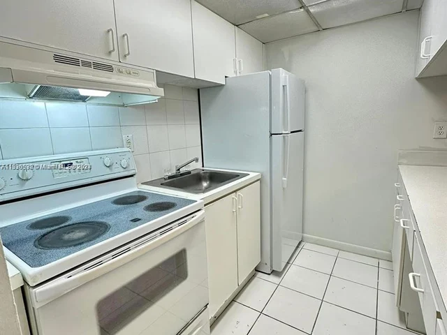 291 NW 177th St # 216, Miami Gardens FL 33169