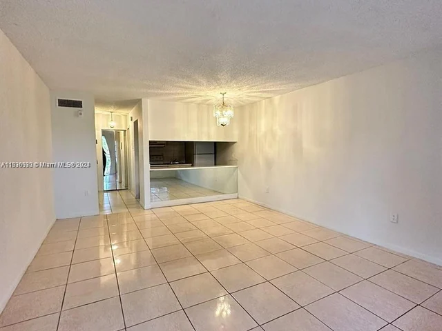 291 NW 177th St # 216, Miami Gardens FL 33169