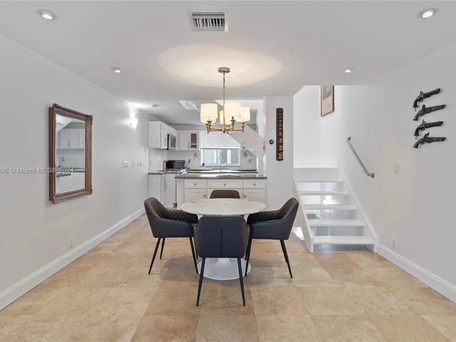 325 Meridian Ave # 5, Miami Beach FL 33139