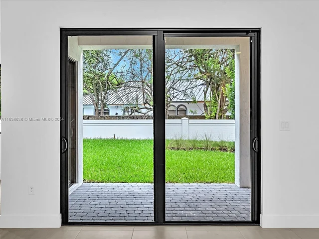 10456 SW 57th Ct, Cooper City FL 33328