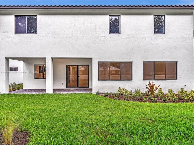 10456 SW 57th Ct, Cooper City FL 33328