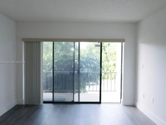 8277 SW 128th St # 203, Pinecrest FL 33156