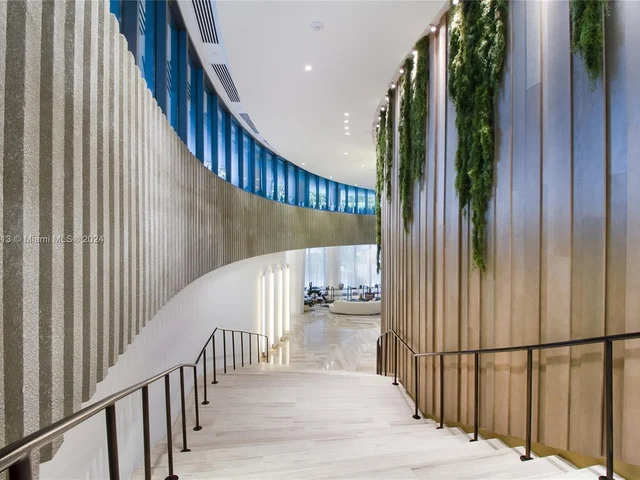 2831 S Bayshore Dr # 1505, Miami FL 33133