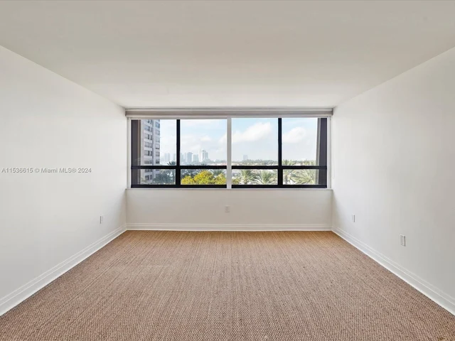 3 Grove Isle Dr # C506, Miami FL 33133