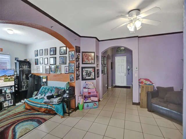 25434 SW 134th Pl, Homestead FL 33032