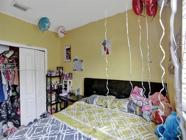 25434 SW 134th Pl, Homestead FL 33032