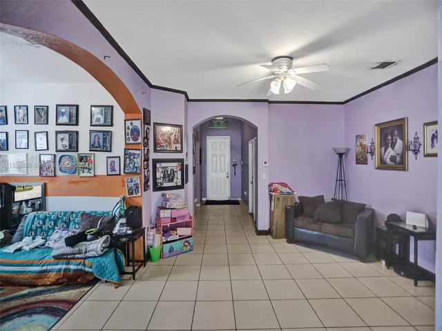 25434 SW 134th Pl, Homestead FL 33032