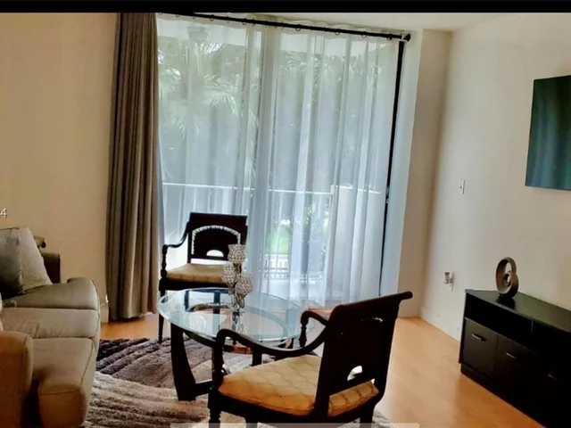 2350 NE 135th St # 212, North Miami FL 33181