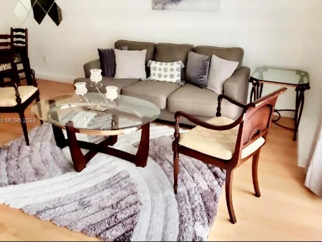 2350 NE 135th St # 212, North Miami FL 33181