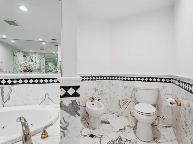 10225 Collins Ave # 904, Bal Harbour FL 33154