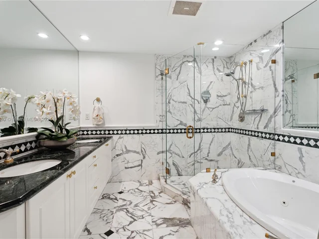 10225 Collins Ave # 904, Bal Harbour FL 33154