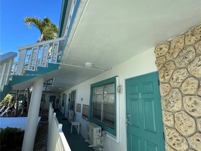 840 NE 17th Ter # 1, Fort Lauderdale FL 33304