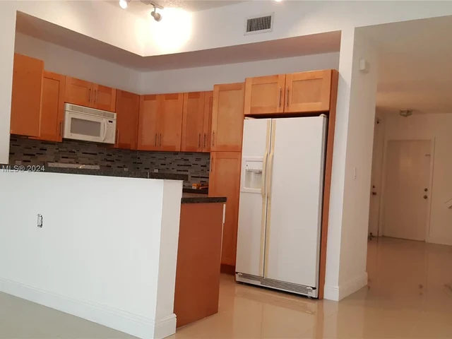 10978 NW 43rd Ter # 10978, Doral FL 33178