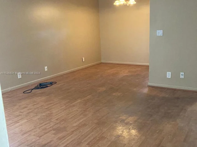 3045 NW 118th Dr # F, Coral Springs FL 33065