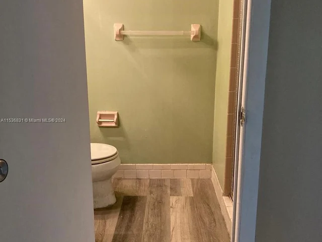 3045 NW 118th Dr # F, Coral Springs FL 33065