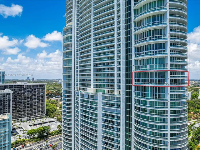 1643 Brickell Ave # 2901, Miami FL 33129