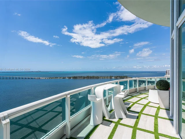 1643 Brickell Ave # 2901, Miami FL 33129