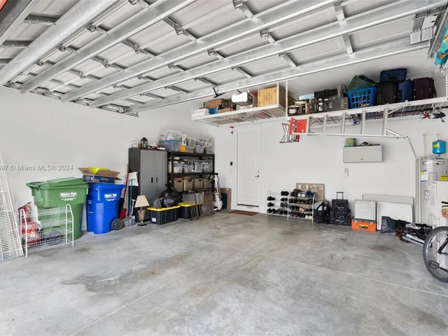 1423 SW 115th Ave, Pembroke Pines FL 33025