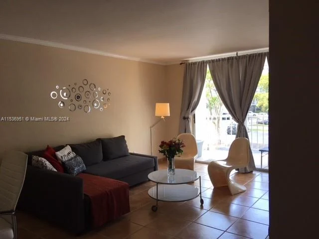 16546 NE 26th Ave # 2H, North Miami Beach FL 33160