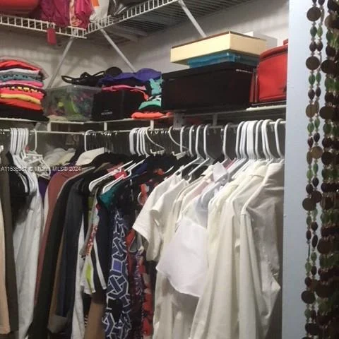 16546 NE 26th Ave # 2H, North Miami Beach FL 33160