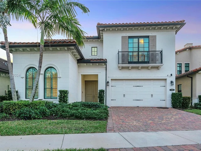 1118 SW 113th Way, Pembroke Pines FL 33025