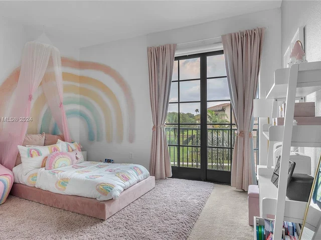 1118 SW 113th Way, Pembroke Pines FL 33025