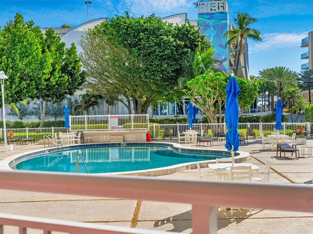 201 N Ocean Blvd # 107, Pompano Beach FL 33062