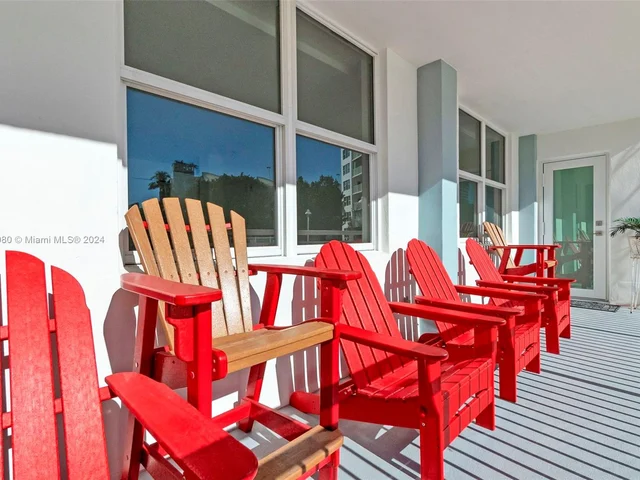 201 N Ocean Blvd # 107, Pompano Beach FL 33062