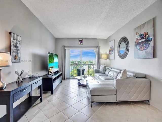 400 N Riverside Dr # 503, Pompano Beach FL 33062