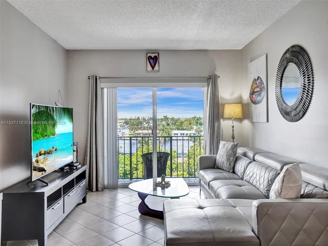 400 N Riverside Dr # 503, Pompano Beach FL 33062