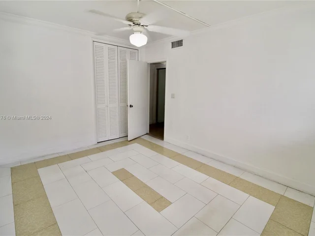 1430 NE 170th St # 122, North Miami Beach FL 33162