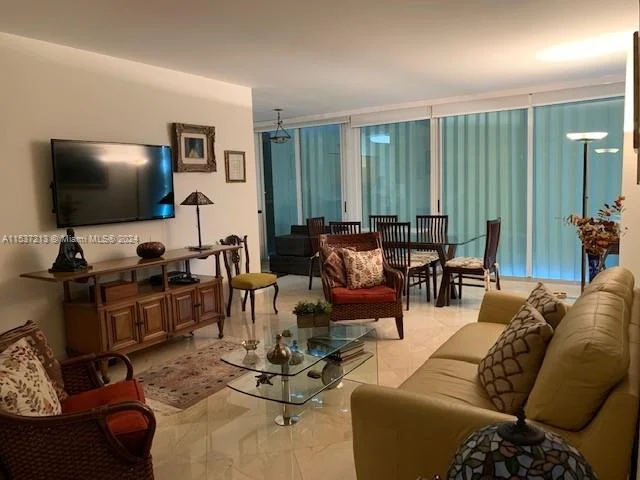 16500 COLLINS AV # 355, Sunny Isles Beach FL 33160
