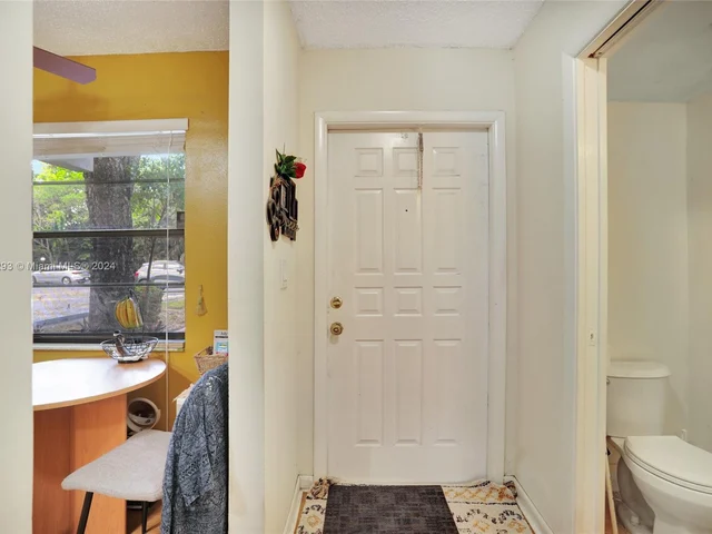 1353 NW 94th Way # 1353, Coral Springs FL 33071