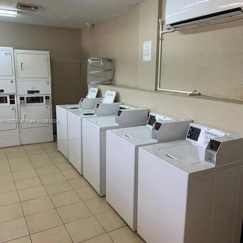 1800 Sans Souci Blvd # 322, North Miami FL 33181