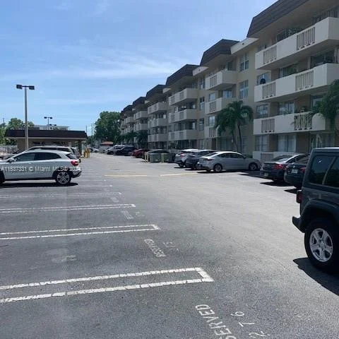 1800 Sans Souci Blvd # 322, North Miami FL 33181