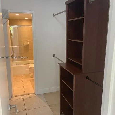 1800 Sans Souci Blvd # 322, North Miami FL 33181