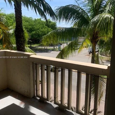 1800 Sans Souci Blvd # 322, North Miami FL 33181