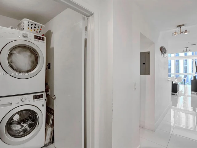 5445 Collins Ave # 14, Miami Beach FL 33140